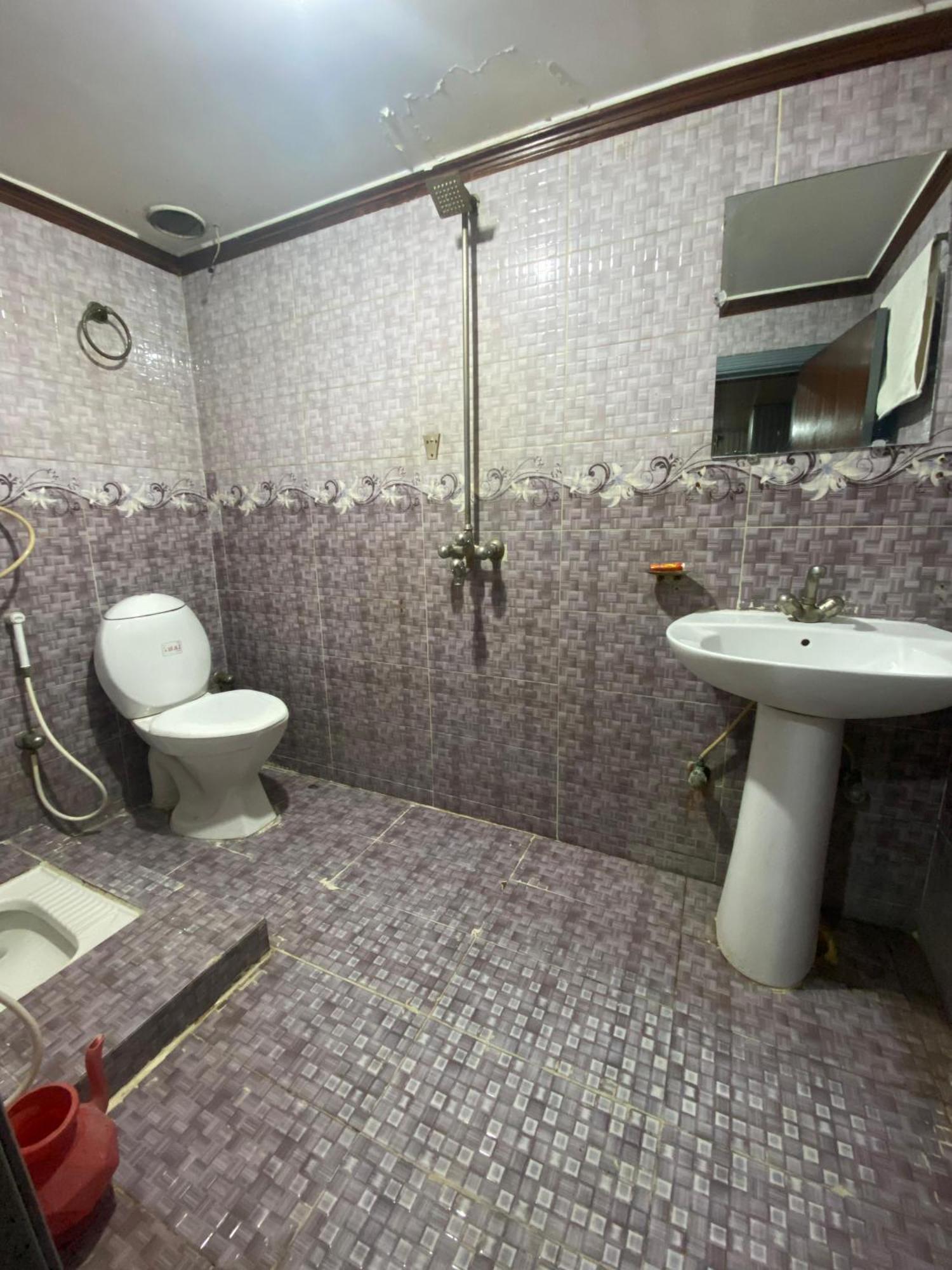 Baoo Jee Hotel Islamabad Rawalpindi Buitenkant foto